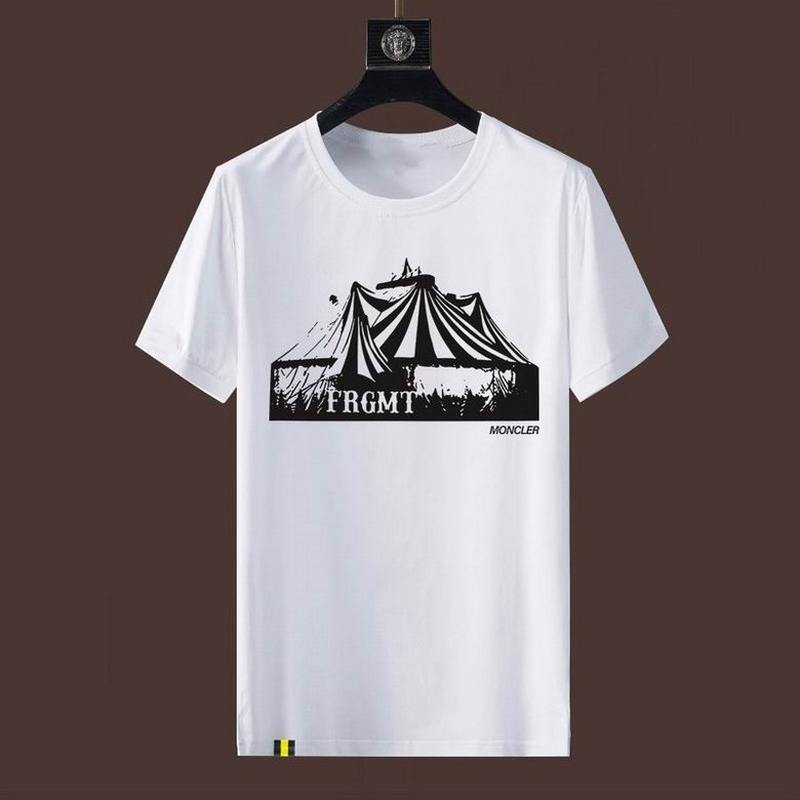 Moncler T-shirts 374